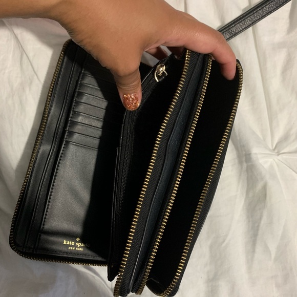 Kate Spade Wallet - Picture 5 of 5